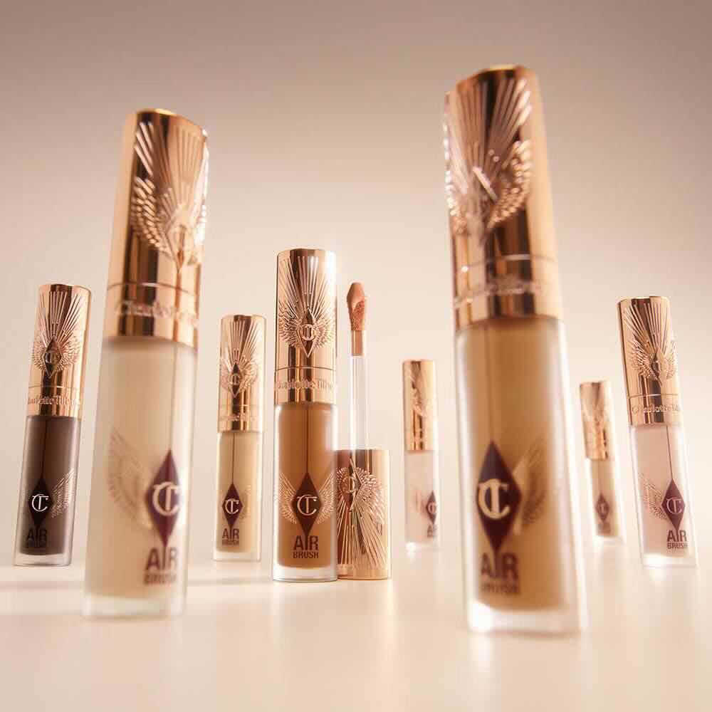 Airbrush Flawless Blur Concealer / Charlotte Tilbury