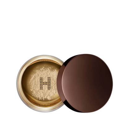 Veil Translucent Setting Powder / Hourglass