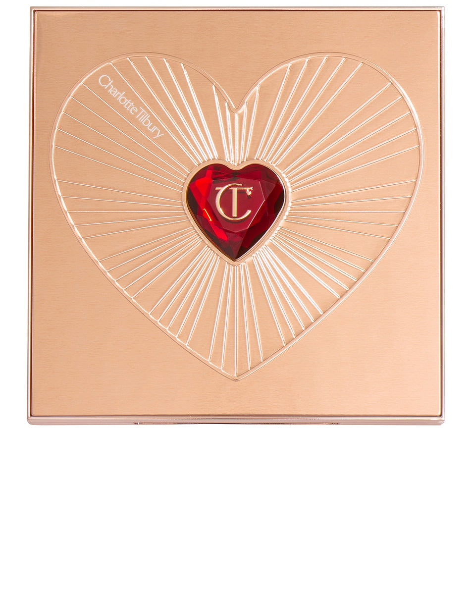 Love At First Swipe / Charlotte Tillbury