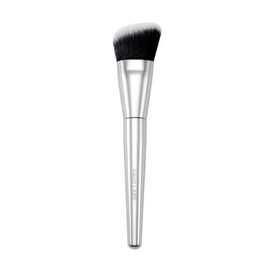 Foundation Brush / Haus Labs