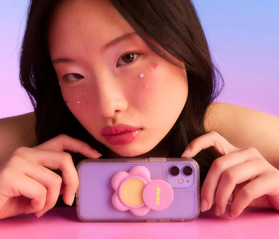Lip Balm Phone Pod / Daise