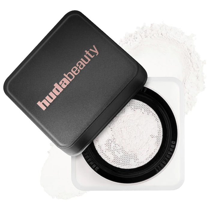 Easy Bake Blurring Loose Baking & Setting Powder / Huda Beauty