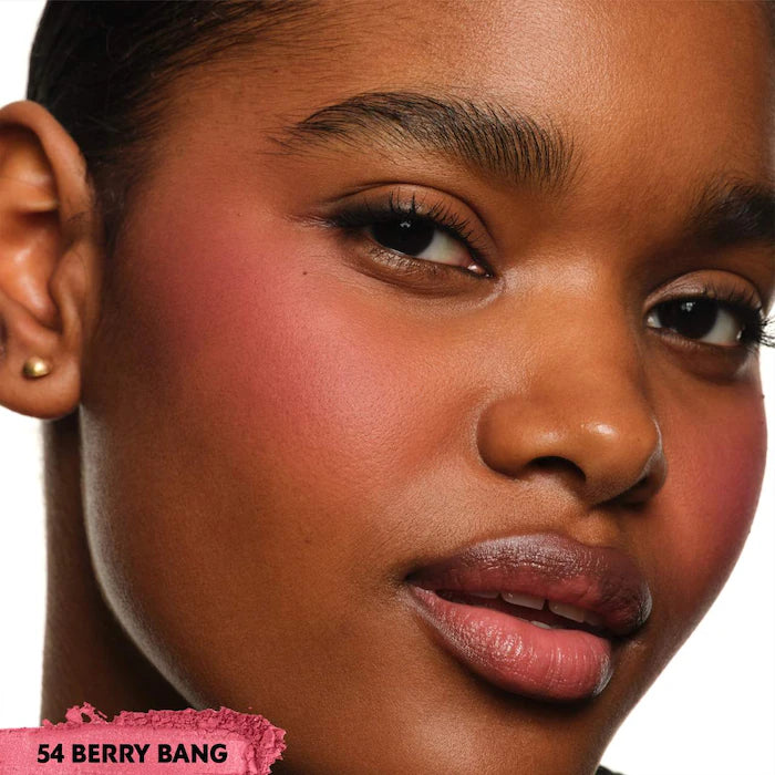 Make Me Blush 24H Buildable Powder Blush / YSL
