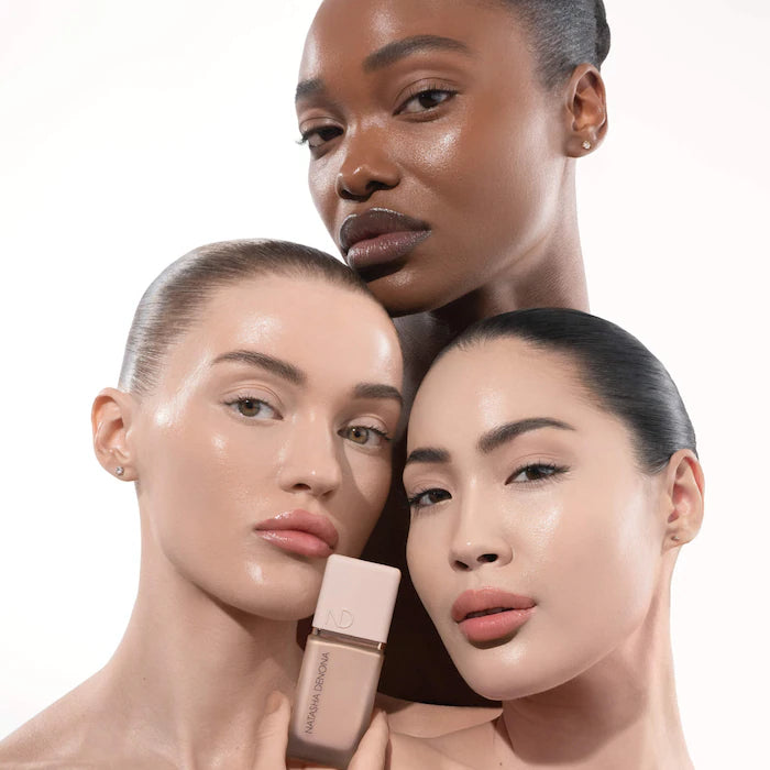 Hy-Glam Foundation Hydrating & Blurring Luminous Longwear Serum Foundation / Natasha Denona
