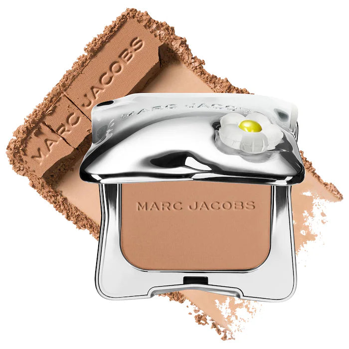 Legally Bronze Powder Bronzer / Marc Jacobs